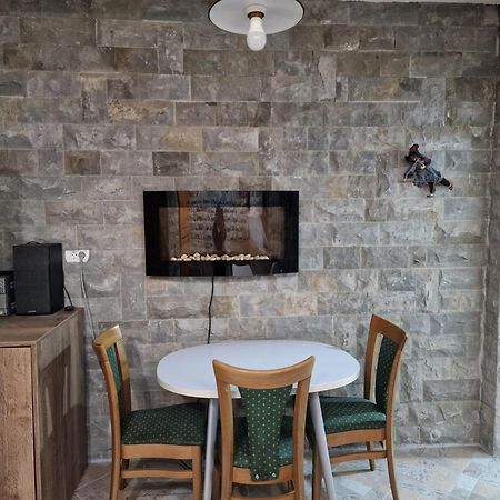 Pobegi Apartma Nika מראה חיצוני תמונה