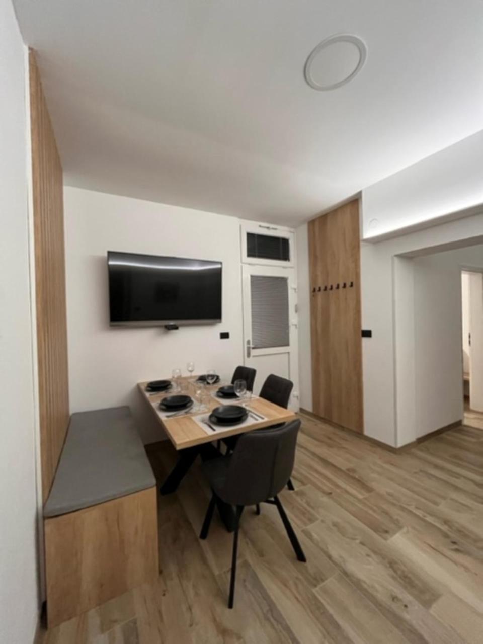 Pobegi Apartma Nika מראה חיצוני תמונה